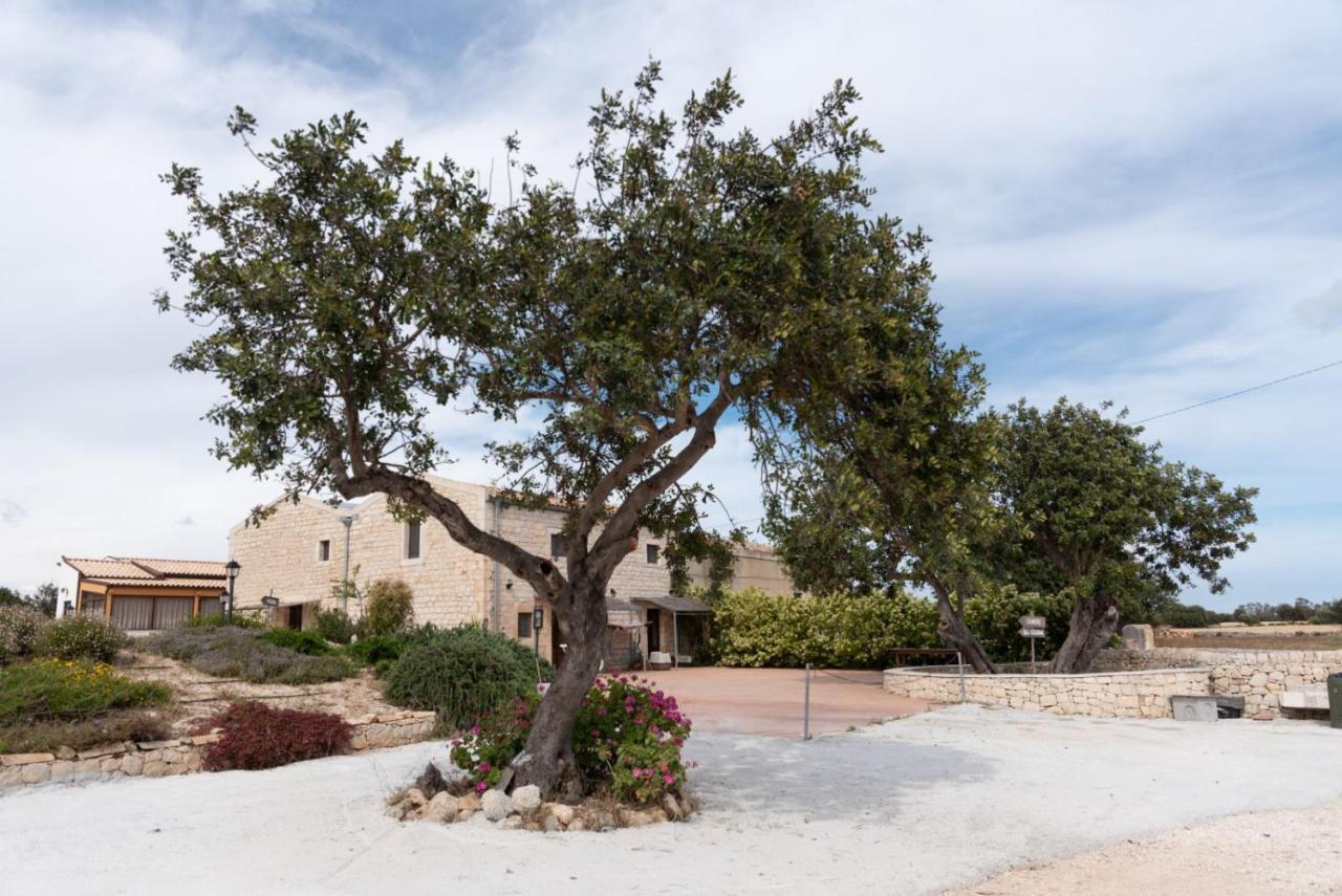 Agriturismo Tenuta Sparaceto Modica Exteriör bild