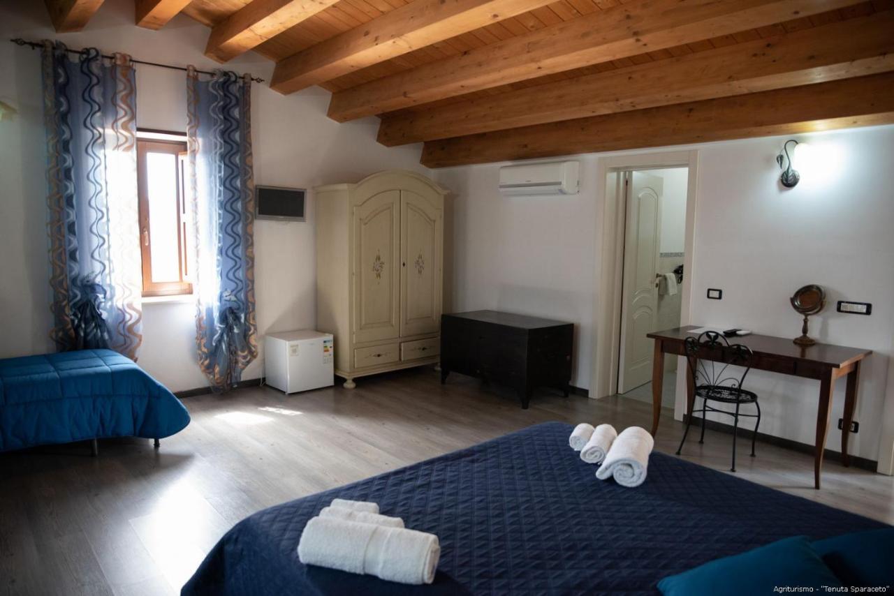 Agriturismo Tenuta Sparaceto Modica Exteriör bild